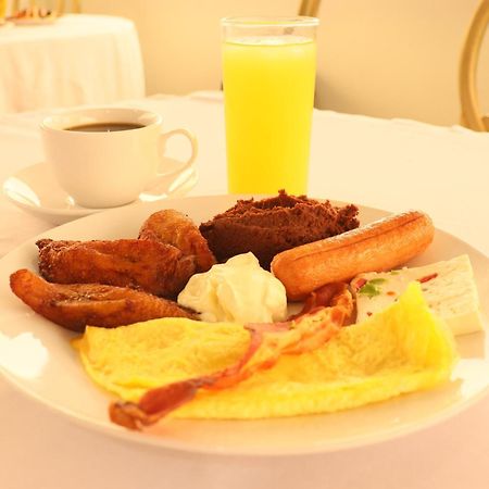 Hotel Los Andes San Pedro Sula Esterno foto
